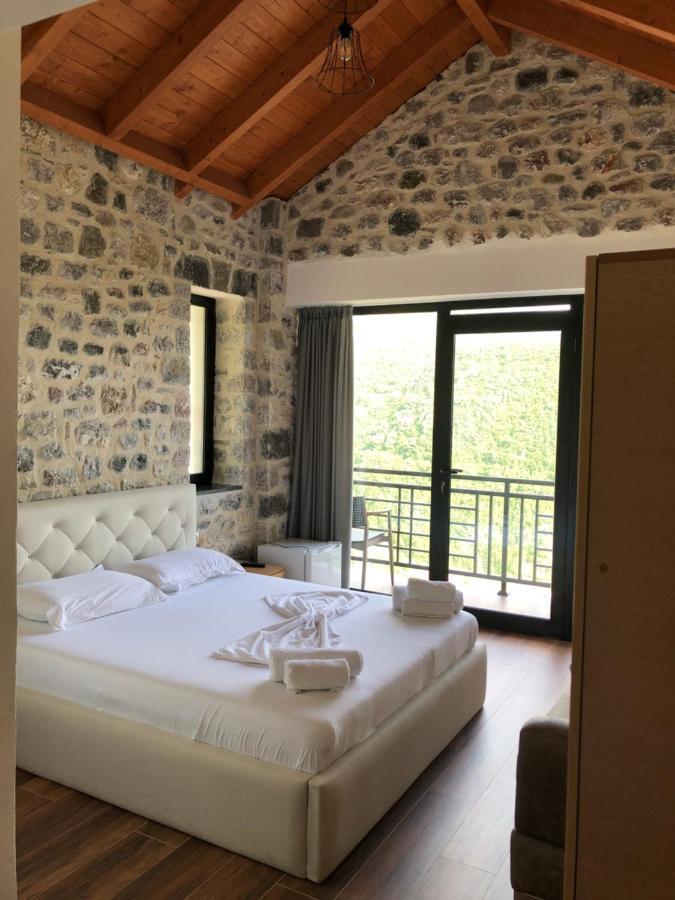 Bujtina Vrenezi Hotell Peshkopi Eksteriør bilde